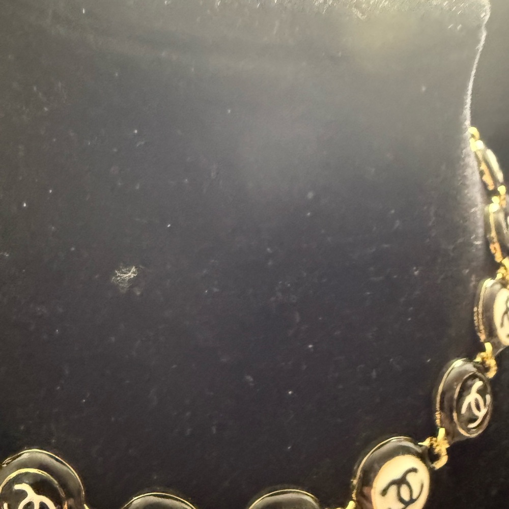 New upcycled Chanel Black white and Gold Women's Necklace - Picture 4 of 11